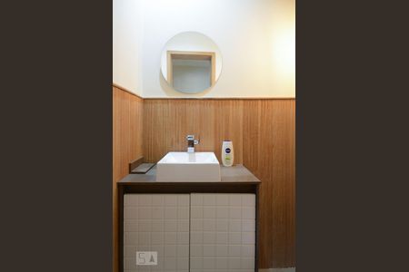 Lavabo - Corredor de casa de condomínio à venda com 2 quartos, 200m² em Freguesia (jacarepaguá), Rio de Janeiro