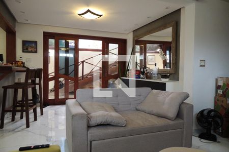 Casa de condomínio à venda com 200m², 2 quartos e 3 vagasSala