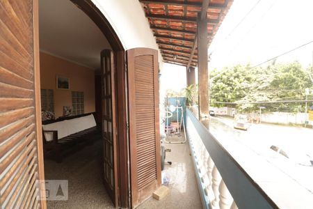 Sacada da Sala de casa à venda com 4 quartos, 200m² em Vila Mafra, São Paulo