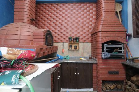 Casa à venda com 200m², 4 quartos e 3 vagas Casa à venda com 200m², 4 quartos e 3 vagasArea externa