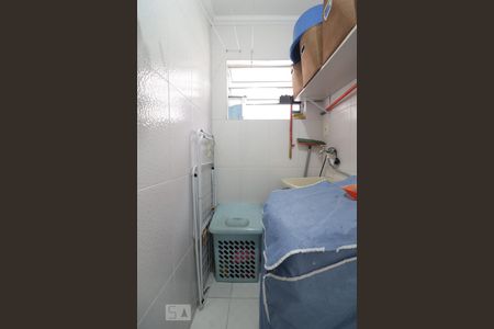 Casa à venda com 200m², 4 quartos e 3 vagas Casa à venda com 200m², 4 quartos e 3 vagasArea de serviço