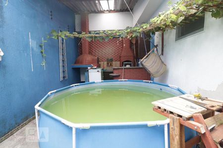 Casa à venda com 200m², 4 quartos e 3 vagas Casa à venda com 200m², 4 quartos e 3 vagasArea externa