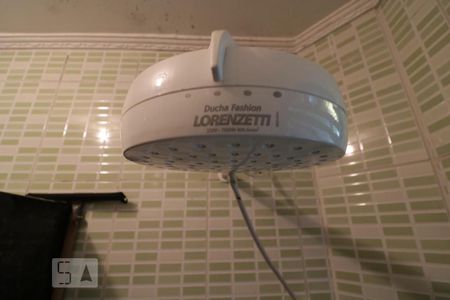 Casa à venda com 200m², 4 quartos e 3 vagas Casa à venda com 200m², 4 quartos e 3 vagasBanheiro 1 - chuveiro