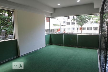 Apartamento à venda com 90m², 2 quartos e 1 vagaÁrea comum