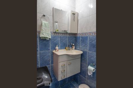 Casa à venda com 330m², 3 quartos e 2 vagasBanheiro da Suíte 3