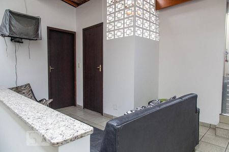 Casa à venda com 330m², 3 quartos e 2 vagasSala 2