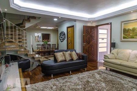 Sala de casa à venda com 3 quartos, 330m² em Vila Prudente, São Paulo