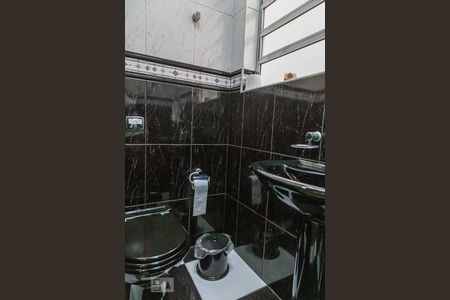 Lavabo de casa à venda com 3 quartos, 330m² em Vila Prudente, São Paulo