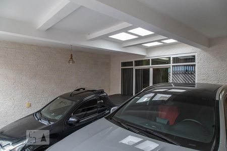 Casa à venda com 330m², 3 quartos e 2 vagasGaragem