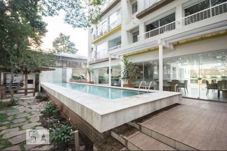 Apartamento para alugar com 55m², 1 quarto e 1 vagaÁrea comum - Piscina