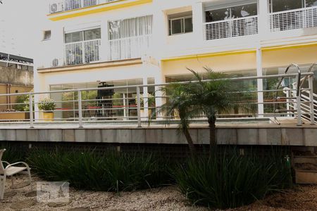 Apartamento para alugar com 55m², 1 quarto e 1 vagaÁrea comum - Piscina