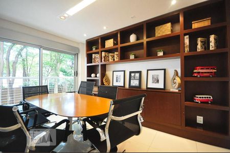 Apartamento para alugar com 55m², 1 quarto e 1 vagahome office