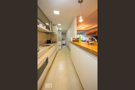 Apartamento para alugar com 86m², 2 quartos e 2 vagas Apartamento para alugar com 86m², 2 quartos e 2 vagasCozinha