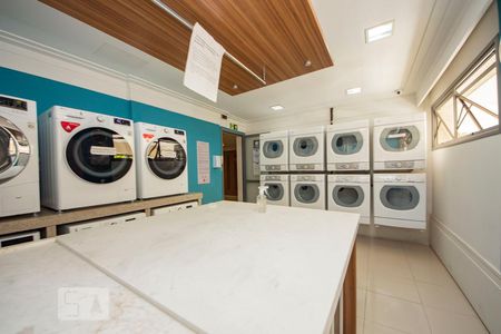 Apartamento para alugar com 86m², 2 quartos e 2 vagas Apartamento para alugar com 86m², 2 quartos e 2 vagasÁrea comum - Lavanderia