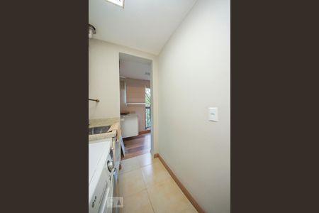 Apartamento para alugar com 86m², 2 quartos e 2 vagas Apartamento para alugar com 86m², 2 quartos e 2 vagasLavanderia