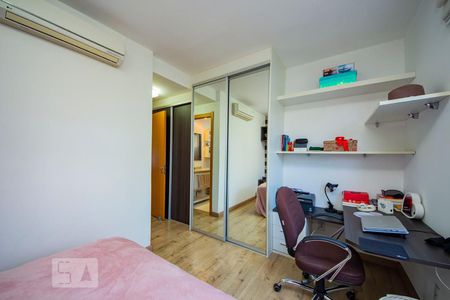 Apartamento para alugar com 86m², 2 quartos e 2 vagas Apartamento para alugar com 86m², 2 quartos e 2 vagasQuarto 2