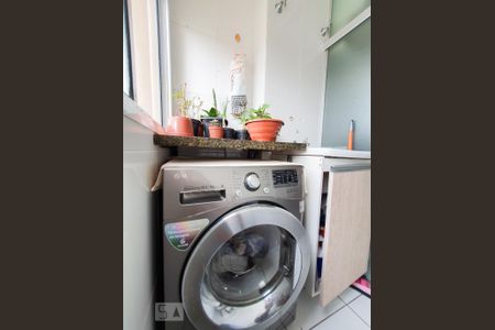 Apartamento à venda com 51m², 2 quartos e 1 vaga Apartamento à venda com 51m², 2 quartos e 1 vagaÁrea de Serviço