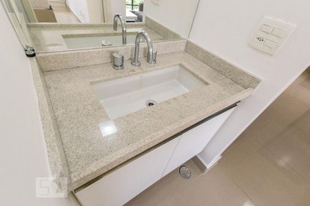 Apartamento para alugar com 35m², 1 quarto e 1 vagaBanheiro - Torneira