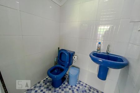 Casa à venda com 328m², 4 quartos e 6 vagasLavabo 2