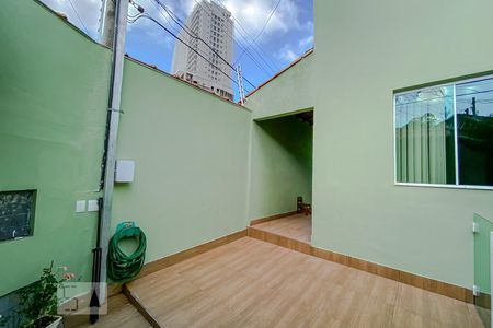 Casa à venda com 328m², 4 quartos e 6 vagasQuintal