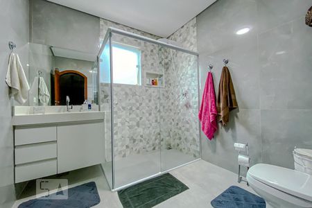 Casa à venda com 328m², 4 quartos e 6 vagasBanheiro