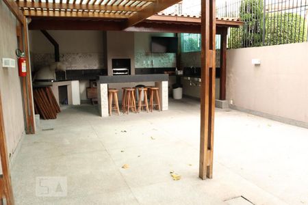 Apartamento à venda com 115m², 3 quartos e 3 vagasÁrea comum - Churrasqueira