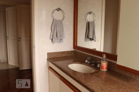 Apartamento à venda com 115m², 3 quartos e 3 vagassuíte