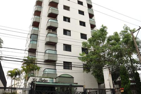 Apartamento à venda com 115m², 3 quartos e 3 vagasFachada