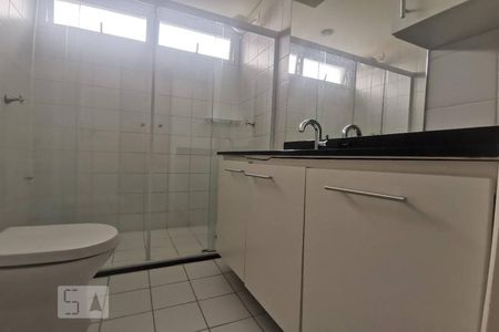 Apartamento à venda com 82m², 1 quarto e 2 vagasBanheiro