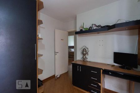 Apartamento à venda com 95m², 3 quartos e 3 vagasQuarto