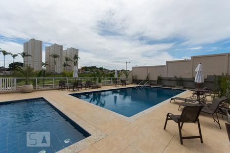 Apartamento para alugar com 45m², 2 quartos e 1 vaga Apartamento para alugar com 45m², 2 quartos e 1 vagaÁrea comum - Piscina