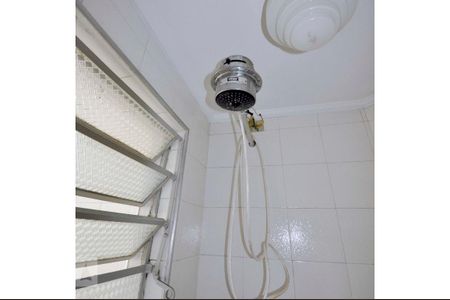 Apartamento para alugar com 80m², 2 quartos e 1 vagaChuveiro