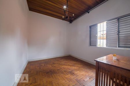 Casa à venda com 300m², 5 quartos e 3 vagasQuarto 4