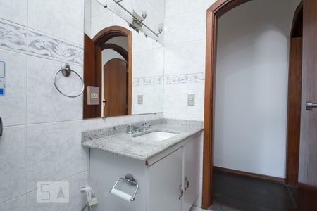 Casa à venda com 300m², 5 quartos e 3 vagasBanheiro da Suíte