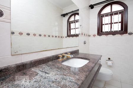 Casa à venda com 300m², 5 quartos e 3 vagasBanheiro