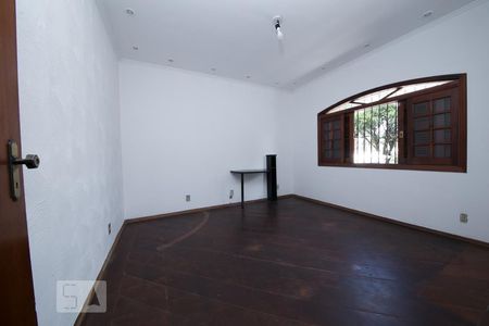 Casa à venda com 300m², 5 quartos e 3 vagasQuarto 2