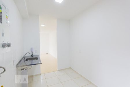 Apartamento à venda com 48m², 2 quartos e 1 vagaCozinha e Área de Serviço