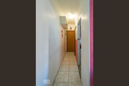 Sala - Corredor de apartamento à venda com 1 quarto, 40m² em Irajá, Rio de Janeiro