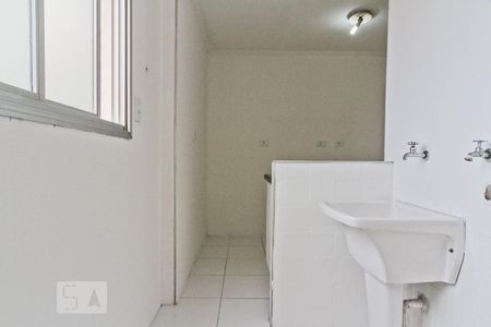 Apartamento à venda com 58m², 3 quartos e 1 vagaÁrea de Serviço