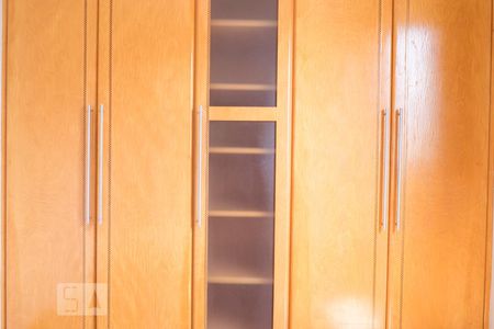 Apartamento para alugar com 74m², 3 quartos e 2 vagas Apartamento para alugar com 74m², 3 quartos e 2 vagasQuarto 2