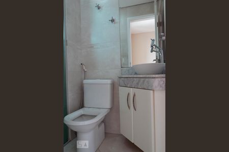 Apartamento para alugar com 74m², 3 quartos e 2 vagas Apartamento para alugar com 74m², 3 quartos e 2 vagasBanheiro Suíte