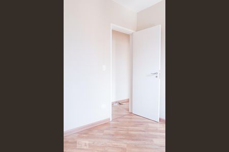 Quarto 1 de apartamento para alugar com 3 quartos, 74m² em Santa Teresinha, São Paulo
