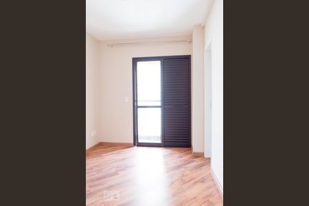 Apartamento para alugar com 74m², 3 quartos e 2 vagas Apartamento para alugar com 74m², 3 quartos e 2 vagasSuíte