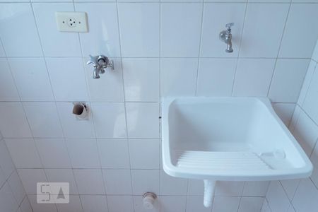 Apartamento para alugar com 74m², 3 quartos e 2 vagas Apartamento para alugar com 74m², 3 quartos e 2 vagasÁrea de serviço