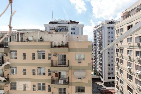 Vista Sala de apartamento à venda com 2 quartos, 60m² em Méier, Rio de Janeiro