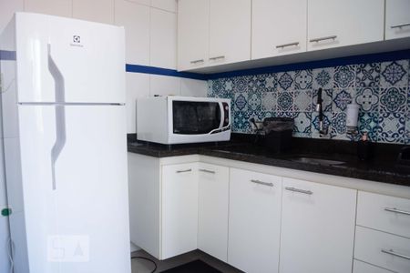 Cozinha de apartamento para alugar com 2 quartos, 90m² em Vila São Francisco (zona Sul), São Paulo