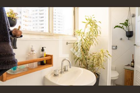 Apartamento à venda com 400m², 4 quartos e 1 vagaÁrea de Serviço