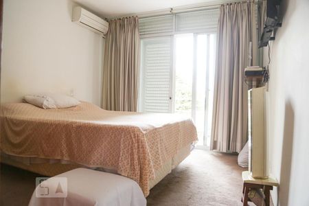 Apartamento à venda com 245m², 3 quartos e 4 vagas Apartamento à venda com 245m², 3 quartos e 4 vagasQuarto 3