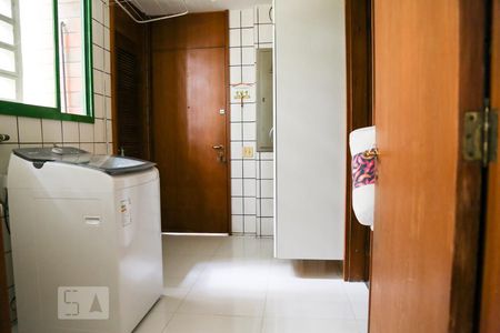 Apartamento à venda com 245m², 3 quartos e 4 vagas