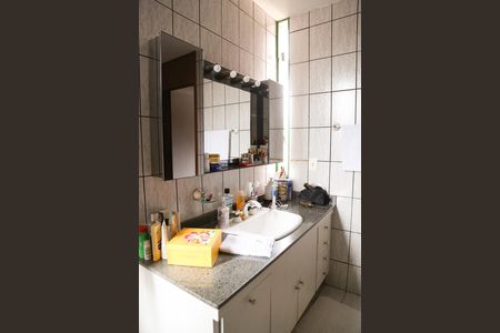 Apartamento à venda com 245m², 3 quartos e 4 vagas Apartamento à venda com 245m², 3 quartos e 4 vagasBanheiro